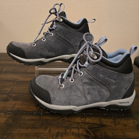 Columbia Newton Ridge Gray/Blue Hiking Boots Size 6.5 - Picture 1 of 7